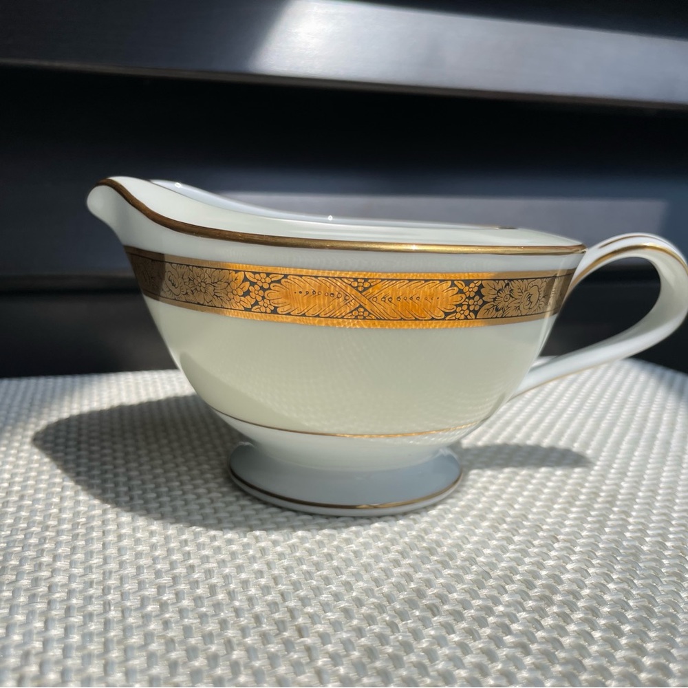 Noritake Goldkin 5675 Creamer Japan 1950s